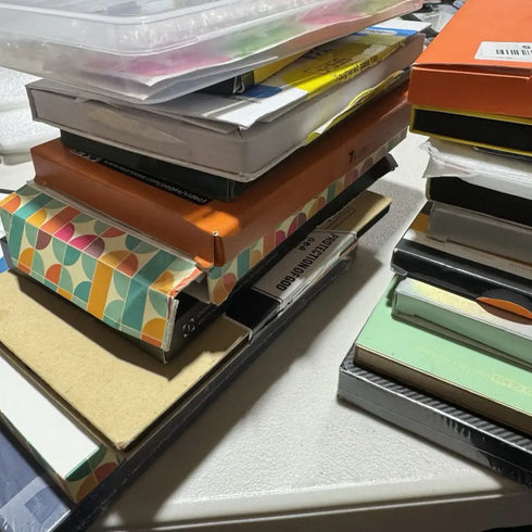 100x Wholesale Lot Mixed Samsung Android Apple iPhone Cases & Screen Protectors Box - Lot 100 CS 103 PS