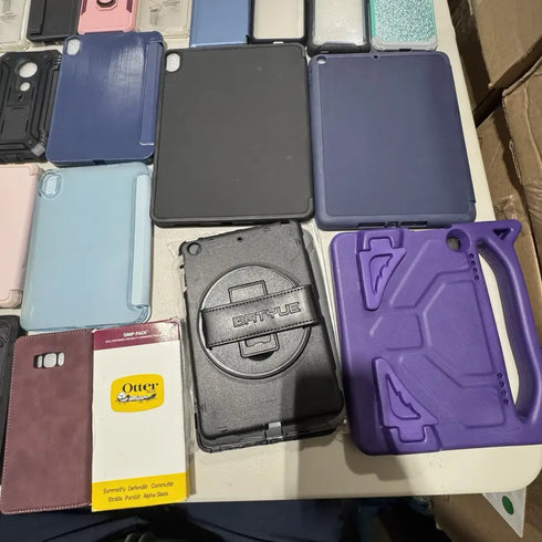 100x Wholesale Lot Mixed Samsung Android Apple iPhone Cases & Screen Protectors Box - Lot 100 CS 103 PS