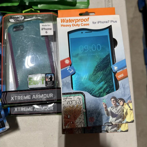 200+ Wholesale Lot Mix Assorted Android Apple iPhone Cases & Screen Protectors - Lot 200 CS 9 PS