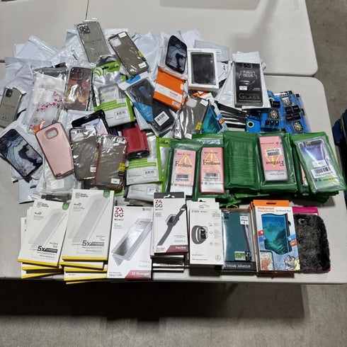 200+ Wholesale Lot Mix Assorted Android Apple iPhone Cases & Screen Protectors - Lot 200 CS 10 PS