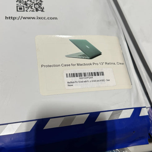 Wholesale Lot of 40x Apple MacBook & iPad Tablet Cases & Screen Protectors Mixed - Lot MAC-IPAD-40