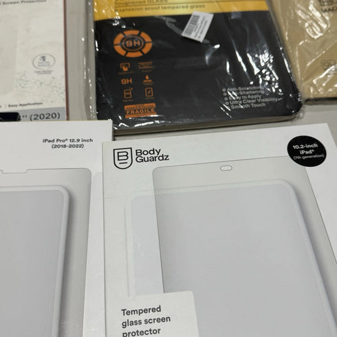 Wholesale Lot of 40x Apple MacBook & iPad Tablet Cases & Screen Protectors Mixed - Lot MAC-IPAD-40