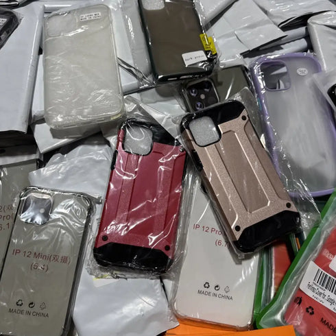 Wholesale Lot Mix 200x Assorted Android Apple iPhone Cases & Screen Protectors - Lot 200 CS 4 PS