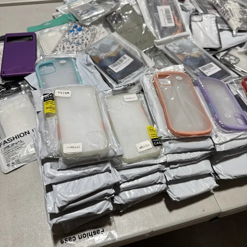 Wholesale Lot Mix 200x Assorted Android Apple iPhone Cases & Screen Protectors - Lot 200 CS 6 PS