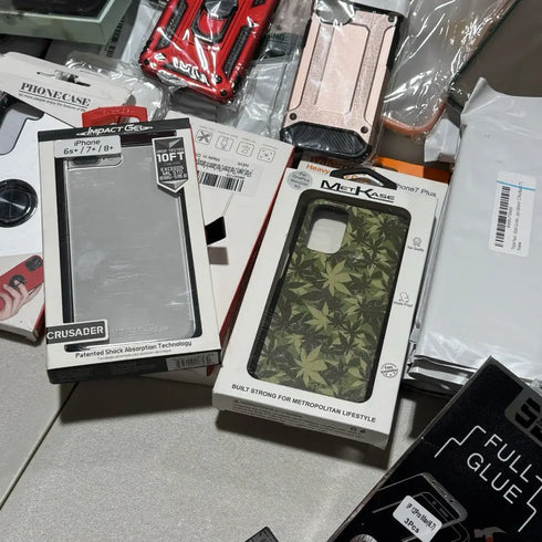 Wholesale Mixed Lot of 200 Assorted Apple Phone Cases & Screen Protectors - Lot 200 CS 1 PS